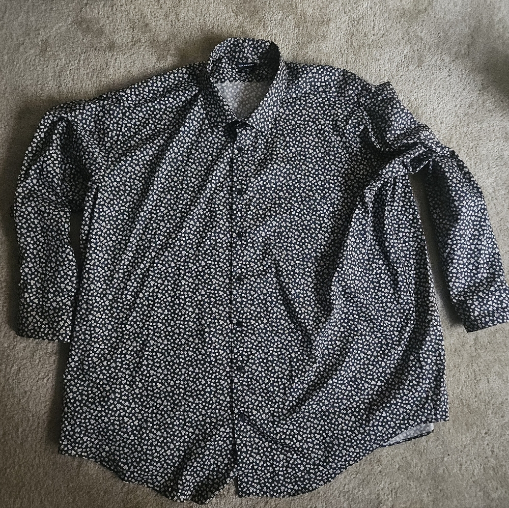 Black and Off White Floral Button-Up Shirt